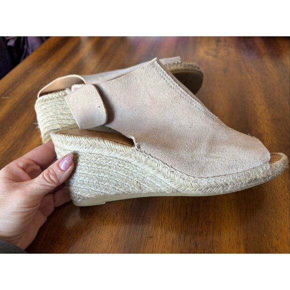 Wedges - Picture 1 of 12